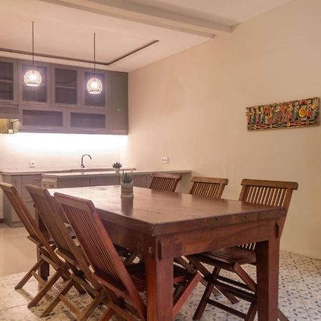 Legian Arana Suite מראה חיצוני תמונה